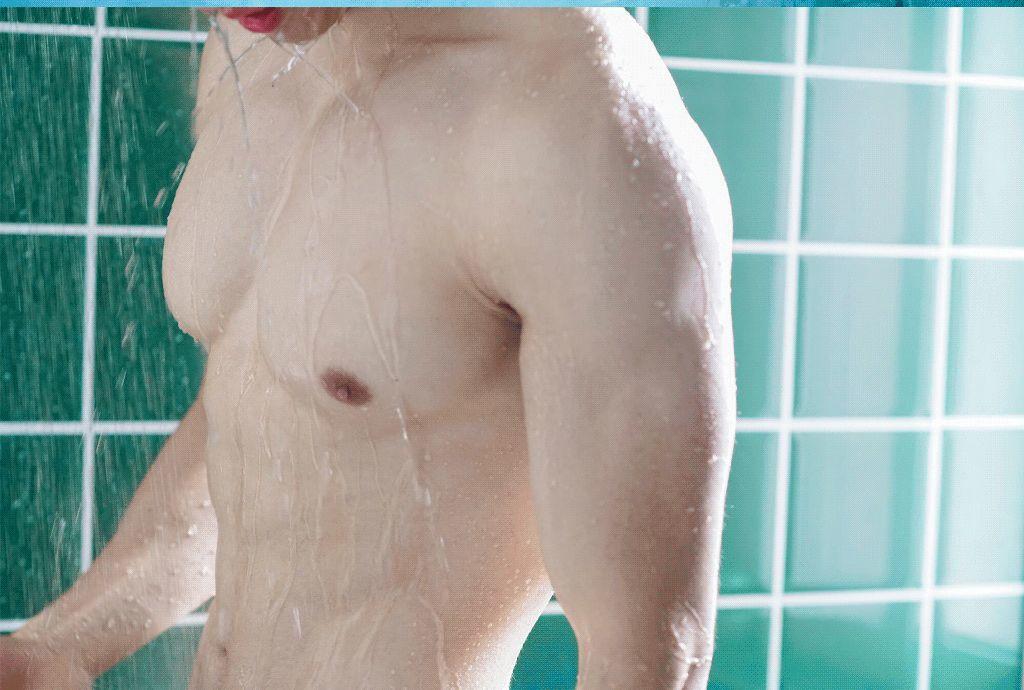 公狗腰重庆崽儿洗澡时有多大的魅力？