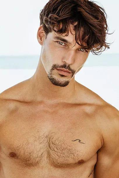 让人想入非非的西班牙模特 Jorge Roman