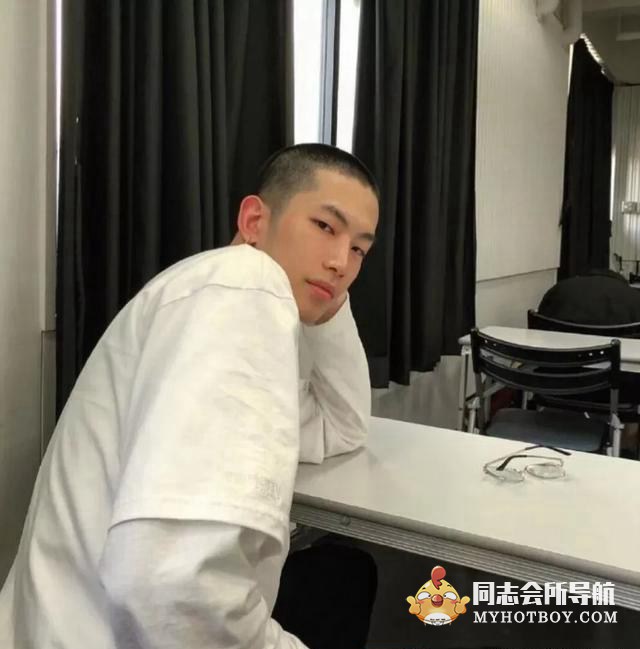 据说这是一个在日本上学的重庆小哥哥 时尚型男 第7张